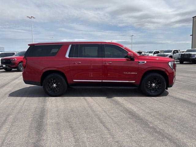2022 GMC Yukon XL 4WD SLT