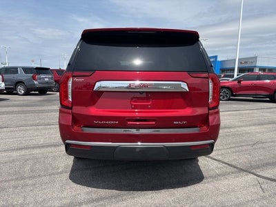 2022 GMC Yukon XL 4WD SLT