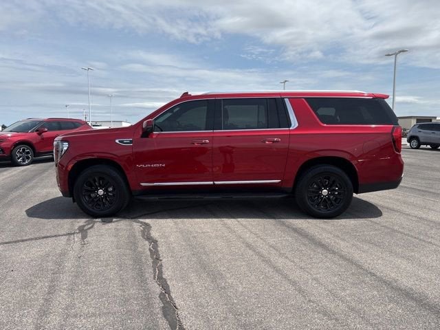 2022 GMC Yukon XL 4WD SLT