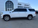 2022 GMC Yukon XL 4WD SLT