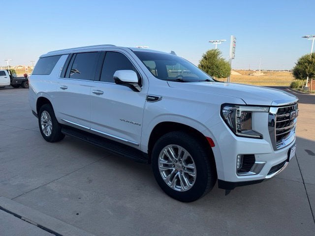 2022 GMC Yukon XL 4WD SLT