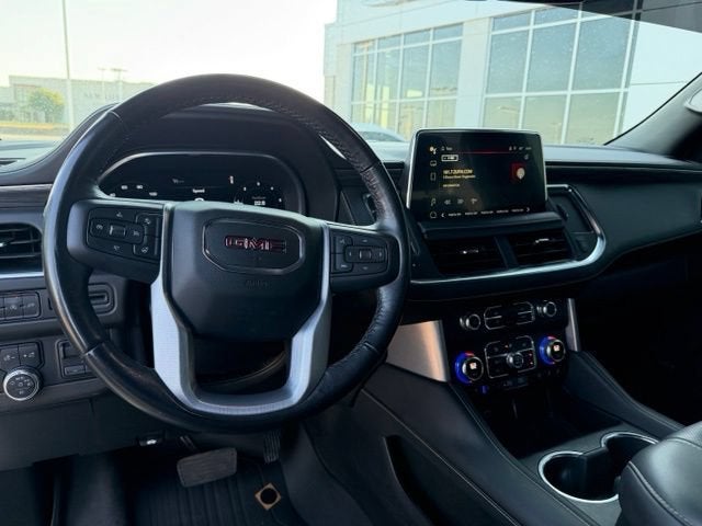 2022 GMC Yukon XL 4WD SLT