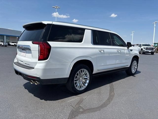 2023 GMC Yukon XL 4WD Denali