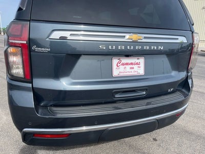 2021 Chevrolet Suburban 4WD LT