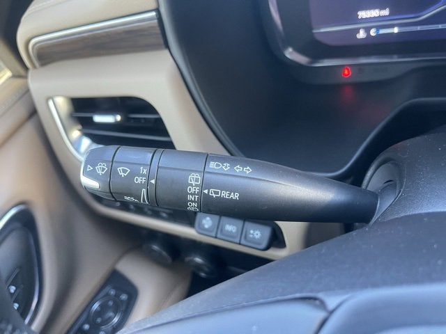 2024 Chevrolet Suburban 4WD Premier