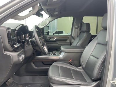 2024 GMC Sierra 2500HD 4WD Crew Cab Standard Bed SLT