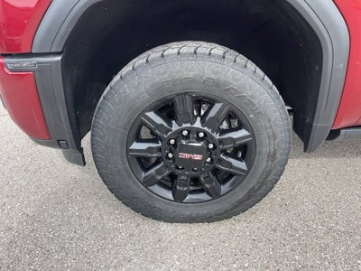 2024 GMC Sierra 2500HD 4WD Crew Cab Standard Bed AT4