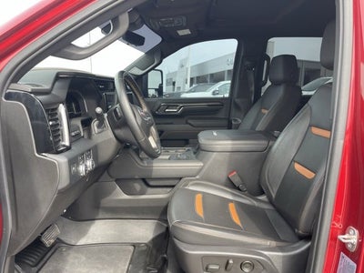 2024 GMC Sierra 2500HD 4WD Crew Cab Standard Bed AT4