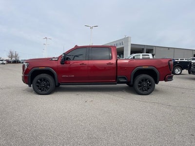 2024 GMC Sierra 2500HD 4WD Crew Cab Standard Bed AT4