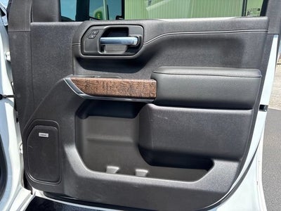 2022 GMC Sierra 2500HD 4WD Crew Cab Standard Bed Denali