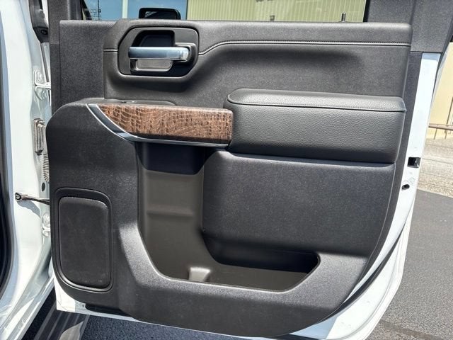 2022 GMC Sierra 2500HD 4WD Crew Cab Standard Bed Denali