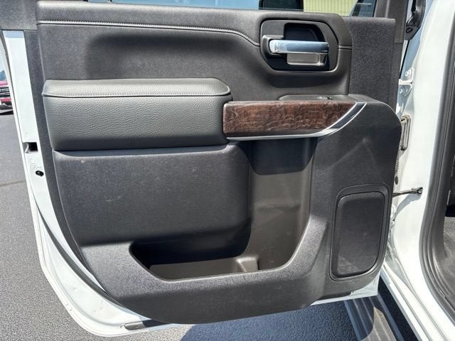 2022 GMC Sierra 2500HD 4WD Crew Cab Standard Bed Denali