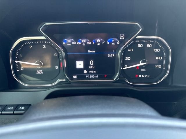 2022 GMC Sierra 2500HD 4WD Crew Cab Standard Bed Denali