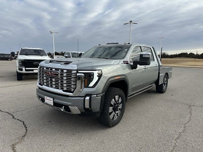2024 GMC Sierra 2500HD 4WD Crew Cab Standard Bed Denali