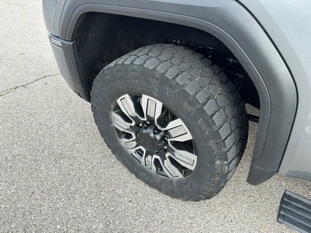 2024 GMC Sierra 2500HD 4WD Crew Cab Standard Bed Denali