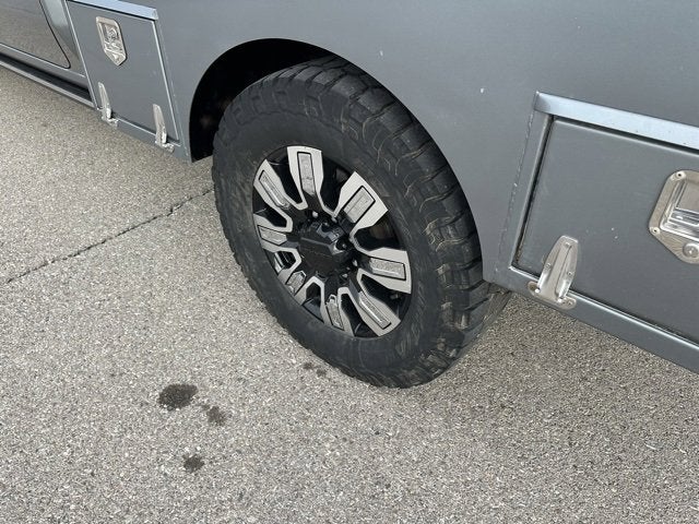 2024 GMC Sierra 2500HD 4WD Crew Cab Standard Bed Denali