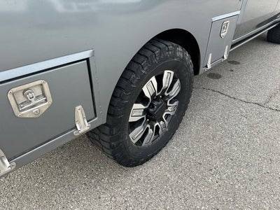 2024 GMC Sierra 2500HD 4WD Crew Cab Standard Bed Denali