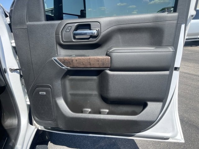 2023 GMC Sierra 2500HD 4WD Crew Cab Standard Bed Denali