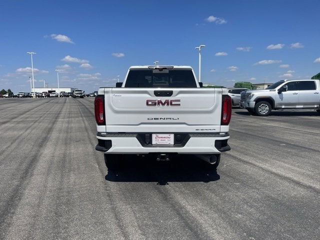 2023 GMC Sierra 2500HD 4WD Crew Cab Standard Bed Denali