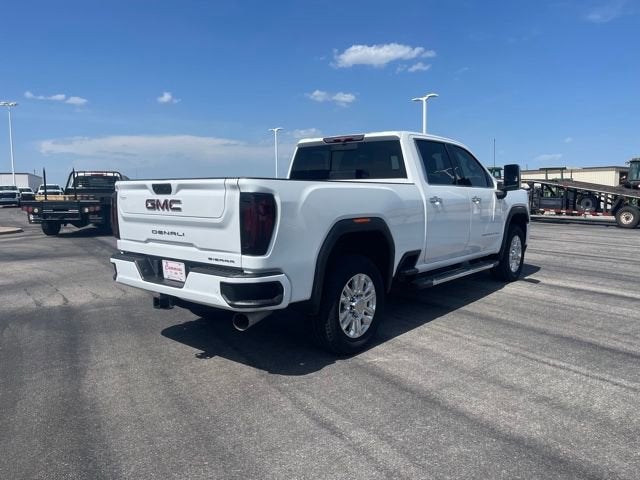 2021 GMC Sierra 2500HD 4WD Crew Cab Standard Bed Denali