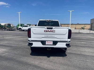 2021 GMC Sierra 2500HD 4WD Crew Cab Standard Bed Denali