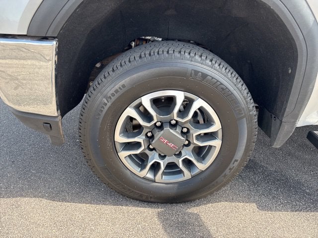 2022 GMC Sierra 3500HD 4WD Crew Cab Long Bed SLE