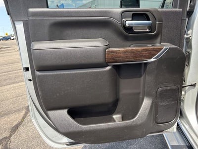2022 GMC Sierra 3500HD 4WD Crew Cab Long Bed SLE