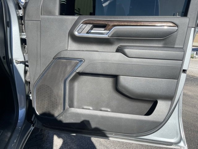 2024 GMC Sierra 3500HD 4WD Crew Cab Long Bed SLE