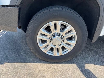 2022 GMC Sierra 3500HD 4WD Crew Cab Long Bed Denali