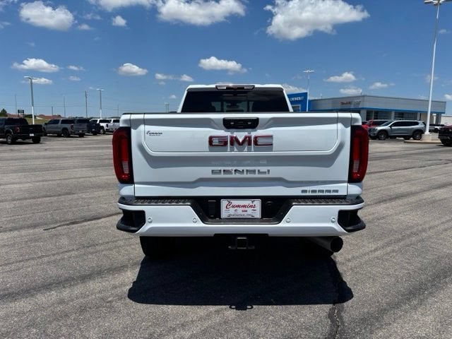 2022 GMC Sierra 3500HD 4WD Crew Cab Long Bed Denali