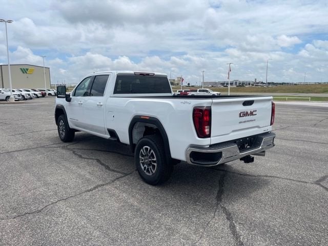 2025 GMC Sierra 2500HD 4WD Crew Cab Long Bed SLE