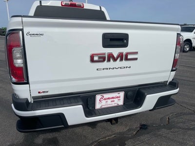 2022 GMC Canyon 2WD Crew Cab Short Box Elevation Standard