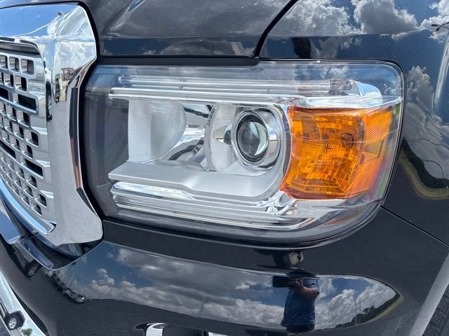 2019 GMC Canyon Crew Cab Short Box 4-Wheel Drive Denali