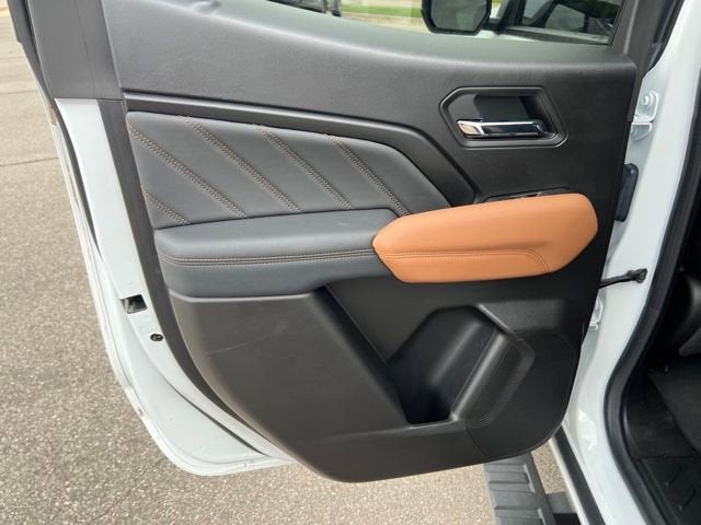 2024 GMC Canyon 4WD AT4