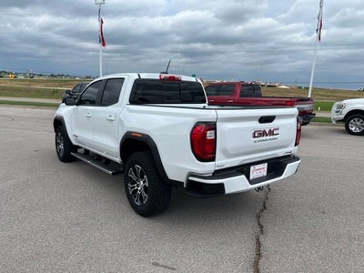 2024 GMC Canyon 4WD AT4