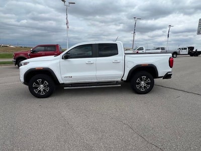2024 GMC Canyon 4WD AT4