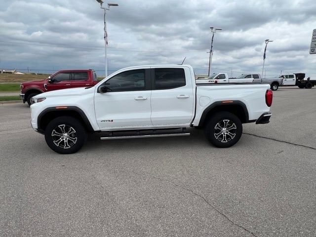 2024 GMC Canyon 4WD AT4