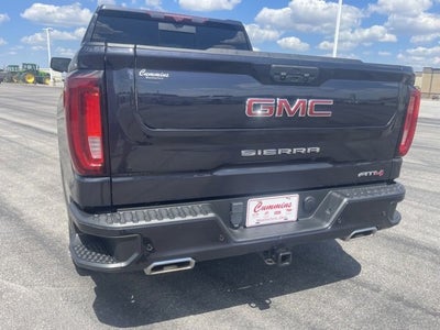 2022 GMC Sierra 1500 4WD Crew Cab Short Box AT4