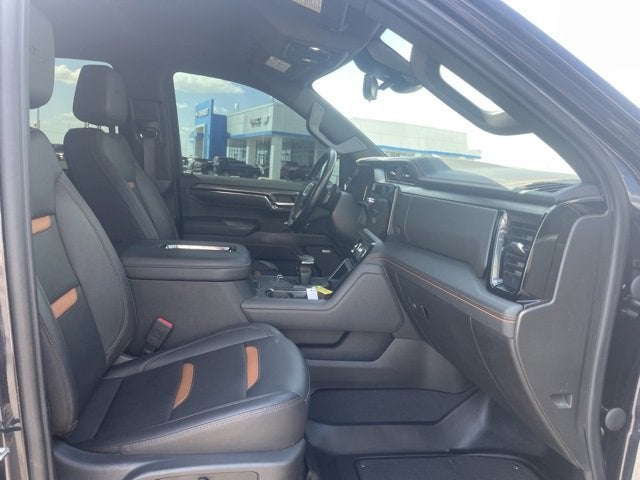 2022 GMC Sierra 1500 4WD Crew Cab Short Box AT4