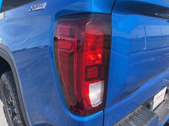 2023 GMC Sierra 1500 4WD Crew Cab Short Box Elevation with 3SB