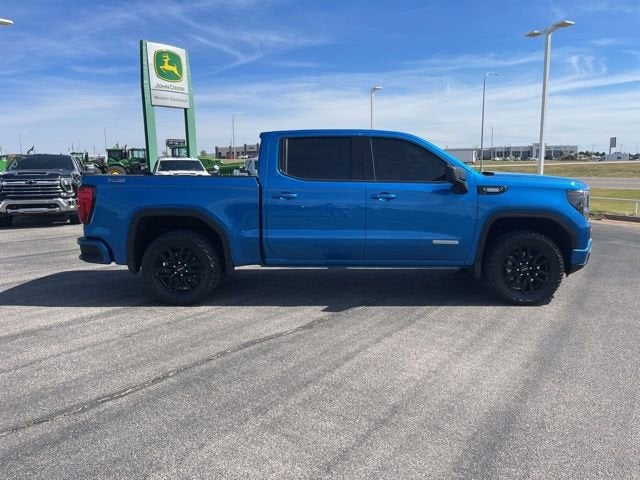 2023 GMC Sierra 1500 4WD Crew Cab Short Box Elevation with 3SB