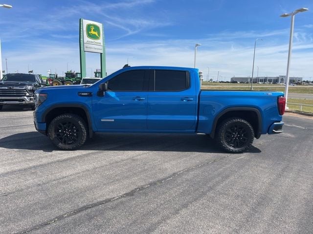 2023 GMC Sierra 1500 4WD Crew Cab Short Box Elevation with 3SB