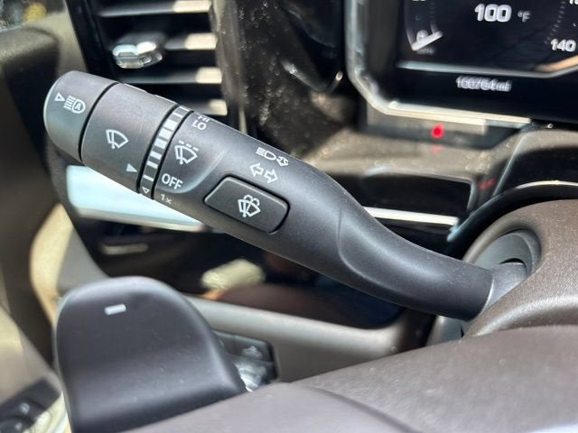 2022 GMC Sierra 1500 4WD Crew Cab Short Box SLT