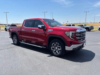 2022 GMC Sierra 1500 4WD Crew Cab Short Box SLT