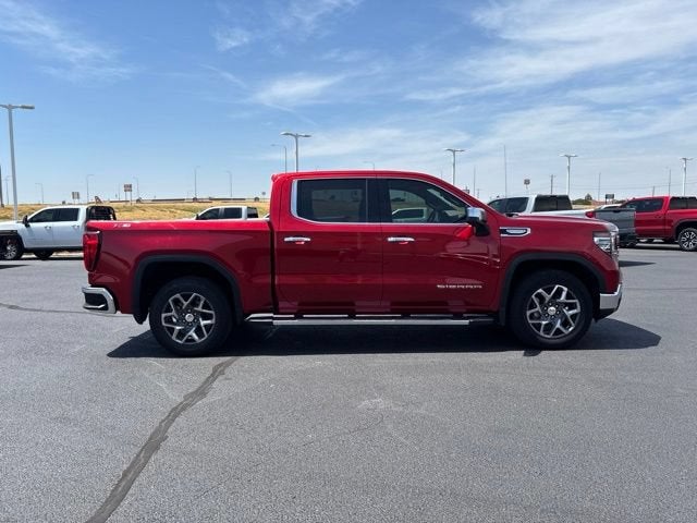 2022 GMC Sierra 1500 4WD Crew Cab Short Box SLT