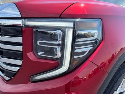 2022 GMC Sierra 1500 4WD Crew Cab Short Box SLT