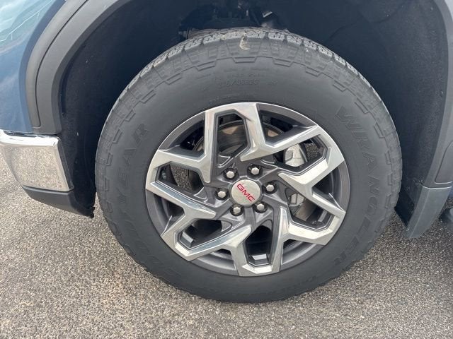 2024 GMC Sierra 1500 4WD Crew Cab Short Box SLT