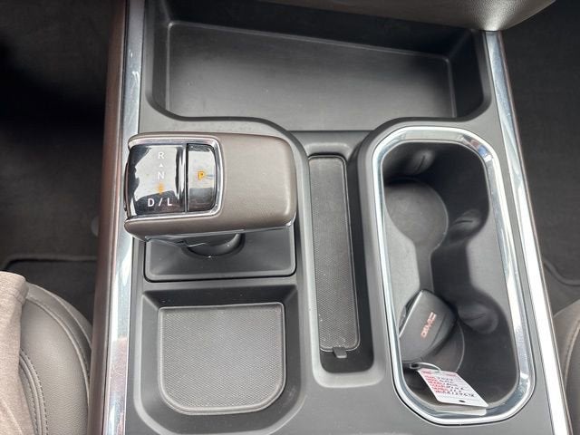 2024 GMC Sierra 1500 4WD Crew Cab Short Box SLT