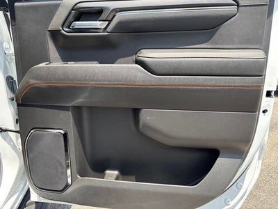 2023 GMC Sierra 1500 4WD Crew Cab Standard Box AT4