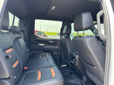 2023 GMC Sierra 1500 4WD Crew Cab Standard Box AT4